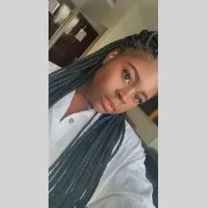 Divine, babysitter à Le Blanc Mesnil