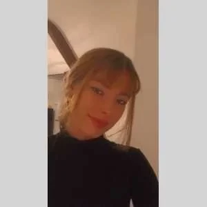 Zoe, babysitter à Plechatel