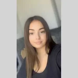 Melissa, babysitter à Montreuil