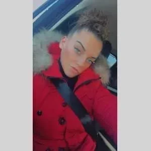 Alexandra , babysitter à Montlhery