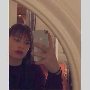 Oceane, babysitter à Maille