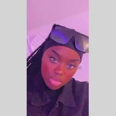 Carine, babysitter à Beauvais