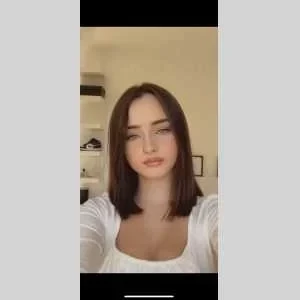 Anais, babysitter à Castres Gironde