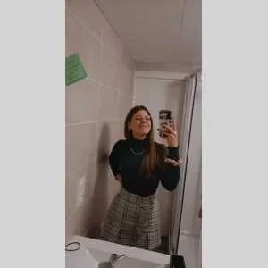 Océane , babysitter à Saint Sulpice de Cognac