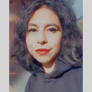 Anna, babysitter à Saint Laurent du Var