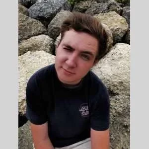 Benjamin, babysitter à Jarnac