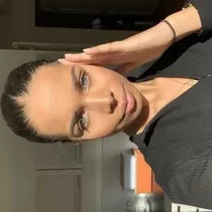 Philippine , babysitter à Le Vesinet