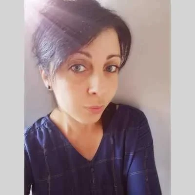 Delphine, babysitter à Saint Cyr sur Loire