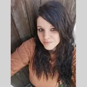 Laura, babysitter à Antibes