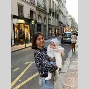 Jeanne , babysitter à Saint Laurent