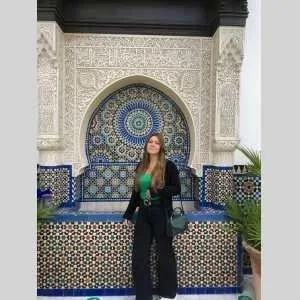 Cynthia , babysitter à Chatillon