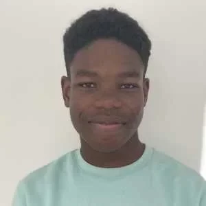 Christian, babysitter à Croix