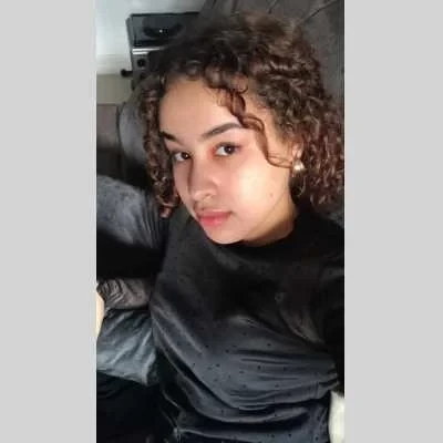 Maissa, babysitter à Saint Parres aux Tertres