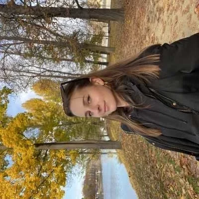 Charline, babysitter à Segoufielle