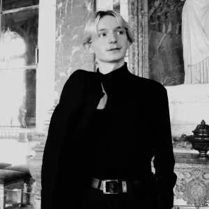 Julien, babysitter à Longperrier