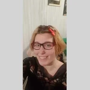 Elisa, babysitter à Fontcouverte la Toussuire