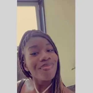 Sarah, babysitter à Courbevoie