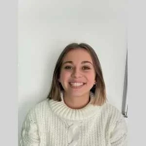 Marie, babysitter à Istres