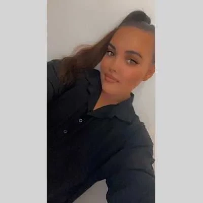 Océane , babysitter à Franconville