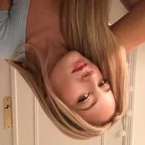 Léa, babysitter à Vence