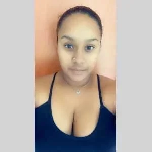 Valériane , babysitter à Toulon