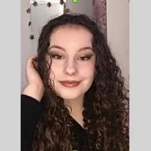 Cassandre, babysitter à Reims