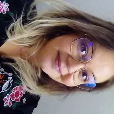 Aline, babysitter à La Chapelle aux Filtzmeens