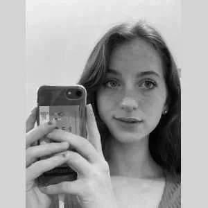 Alice , babysitter à Guerledan