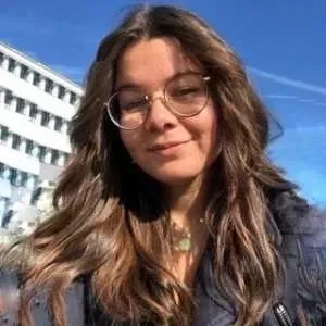 Rochelle, babysitter à Cholet