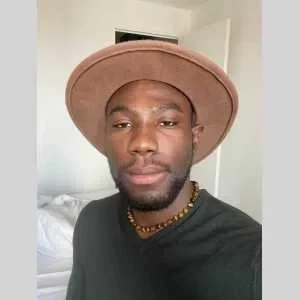 Marques, babysitter à Chatillon