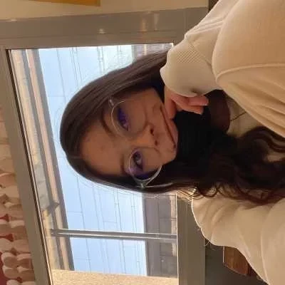 Sarah, babysitter à Epinal