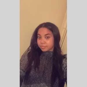 Romaysa et maessa, babysitter à Condom