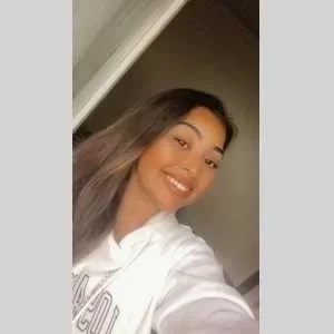 Nadia, babysitter à Pessac