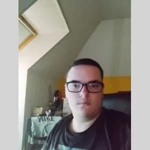 Thomas, babysitter à Biarritz