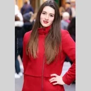 Chloé, babysitter à Bondy