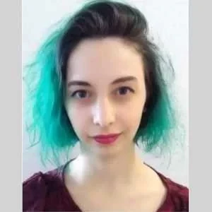 Awa, babysitter à Bron