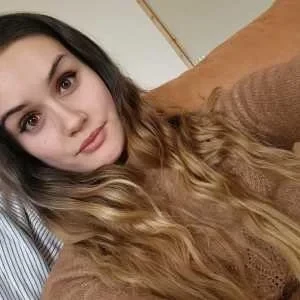 Laurine, babysitter à La Couture Boussey