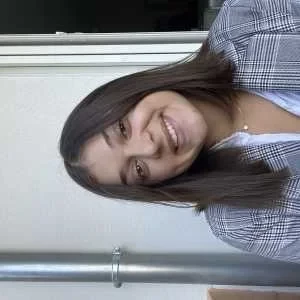 Alienor, babysitter à La Garde