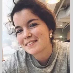 Camille, babysitter à Coueron