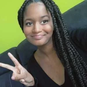 Christy laure, babysitter à Marseille