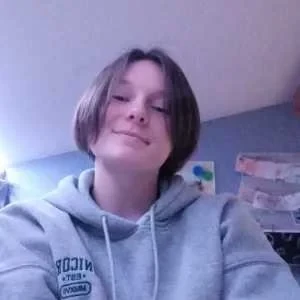 Mathilde, babysitter à Yutz