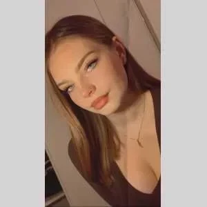 Alison, babysitter à Saint Etienne du Bois