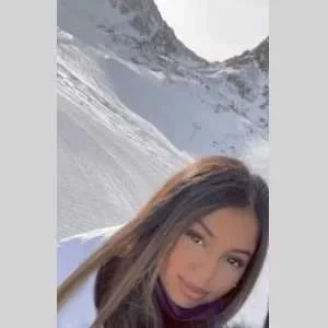 Jasmine , babysitter à Conflans Sainte Honorine