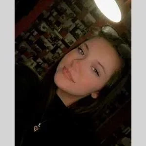 Lea, babysitter à Hautmont