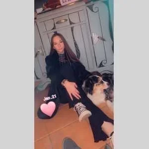 Maévane, babysitter à Sagy