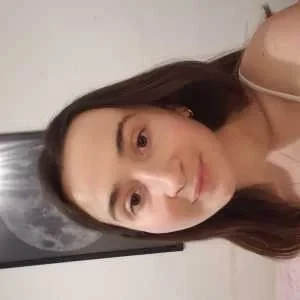 Eugénie, babysitter à Begles