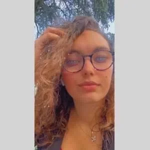 Camille, babysitter à Meudon