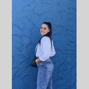 Camille, babysitter à Pleurtuit