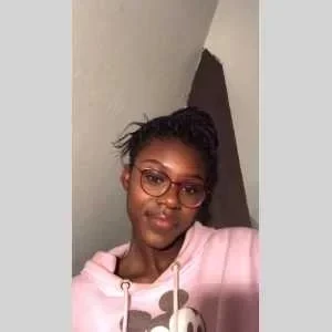 Mariella, babysitter à Romilly sur Seine