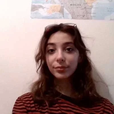 Lise, babysitter à Meudon